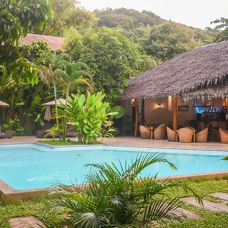 El Nido Coco Resort Exteriör bild